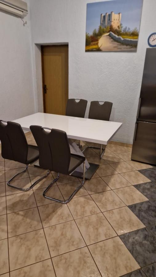 Apartment Jelena 塞尼 外观 照片